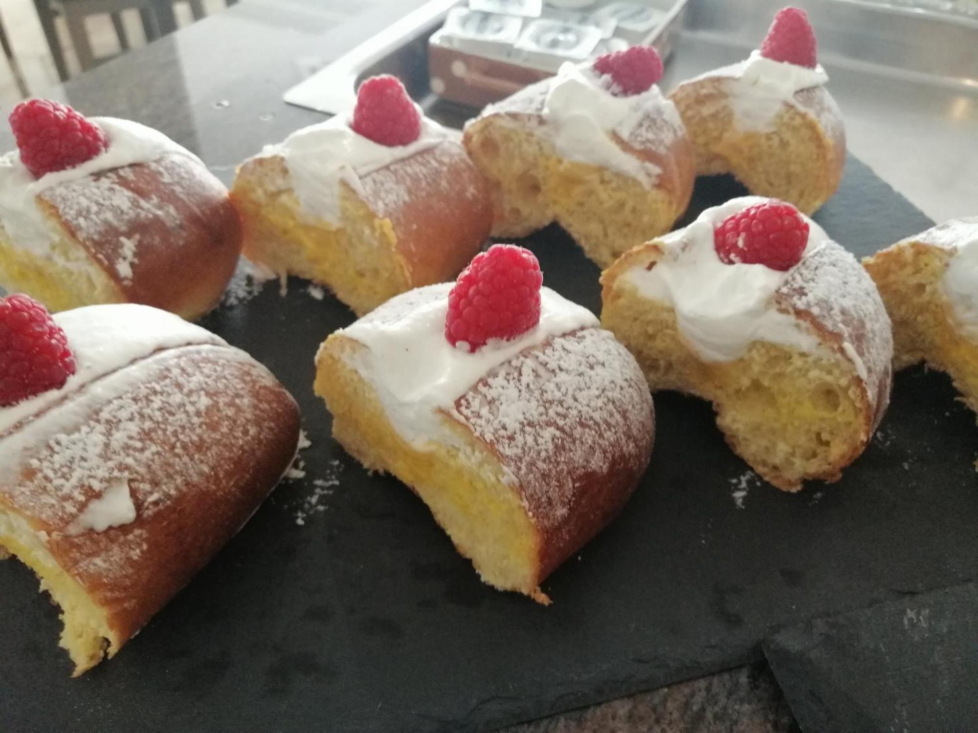 California Pastry Hotel Червия Экстерьер фото