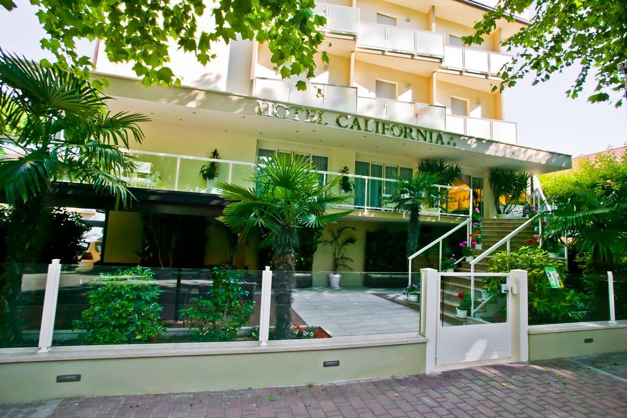 California Pastry Hotel Червия Экстерьер фото