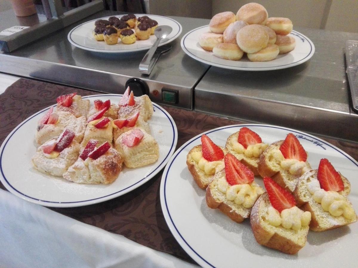 California Pastry Hotel Червия Экстерьер фото